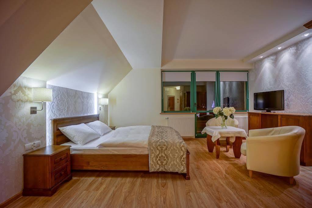 Jawor Pokoje I Apartamenty Zakopane Exterior photo