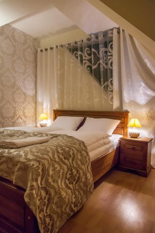 Jawor Pokoje I Apartamenty Zakopane Exterior photo